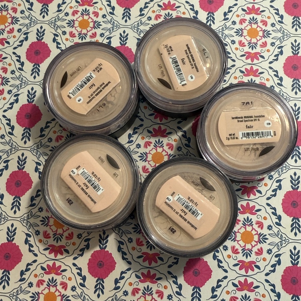 bareMinerals Original Foundation - Fair - Picture 5 of 6